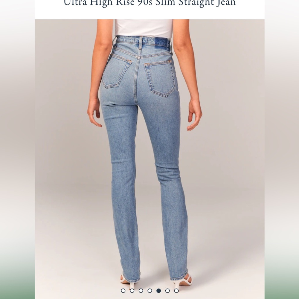 Abercrombie Ultra High Rise 90s Slim Straight